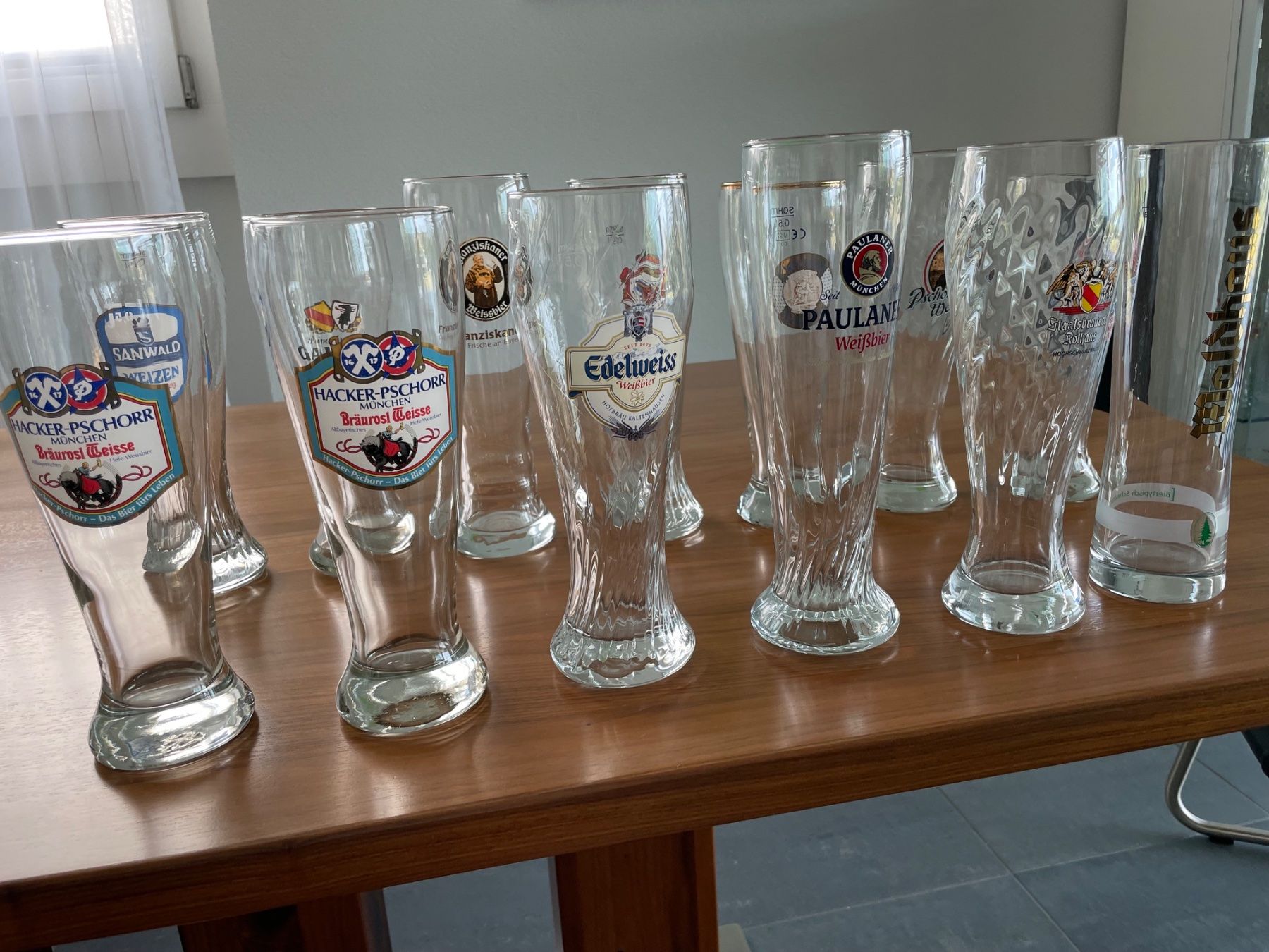 Verres: 13 Weizenbiergläser – D'occasion à Oberwil BL par sut_k99k