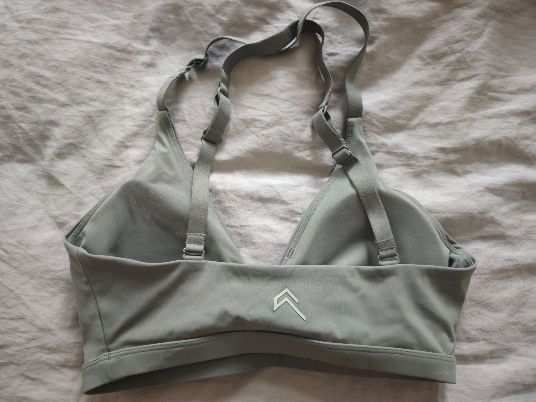 Oner Active Altra biancheria intima: ONER Active Unified Move Twist BH M – Usato da Zürich venduto da Kybele25 1