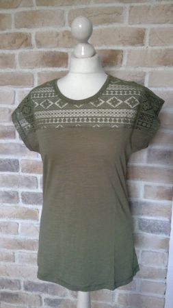 T-shirt kaki avec dentelles CHRIS, taille M, NEUF