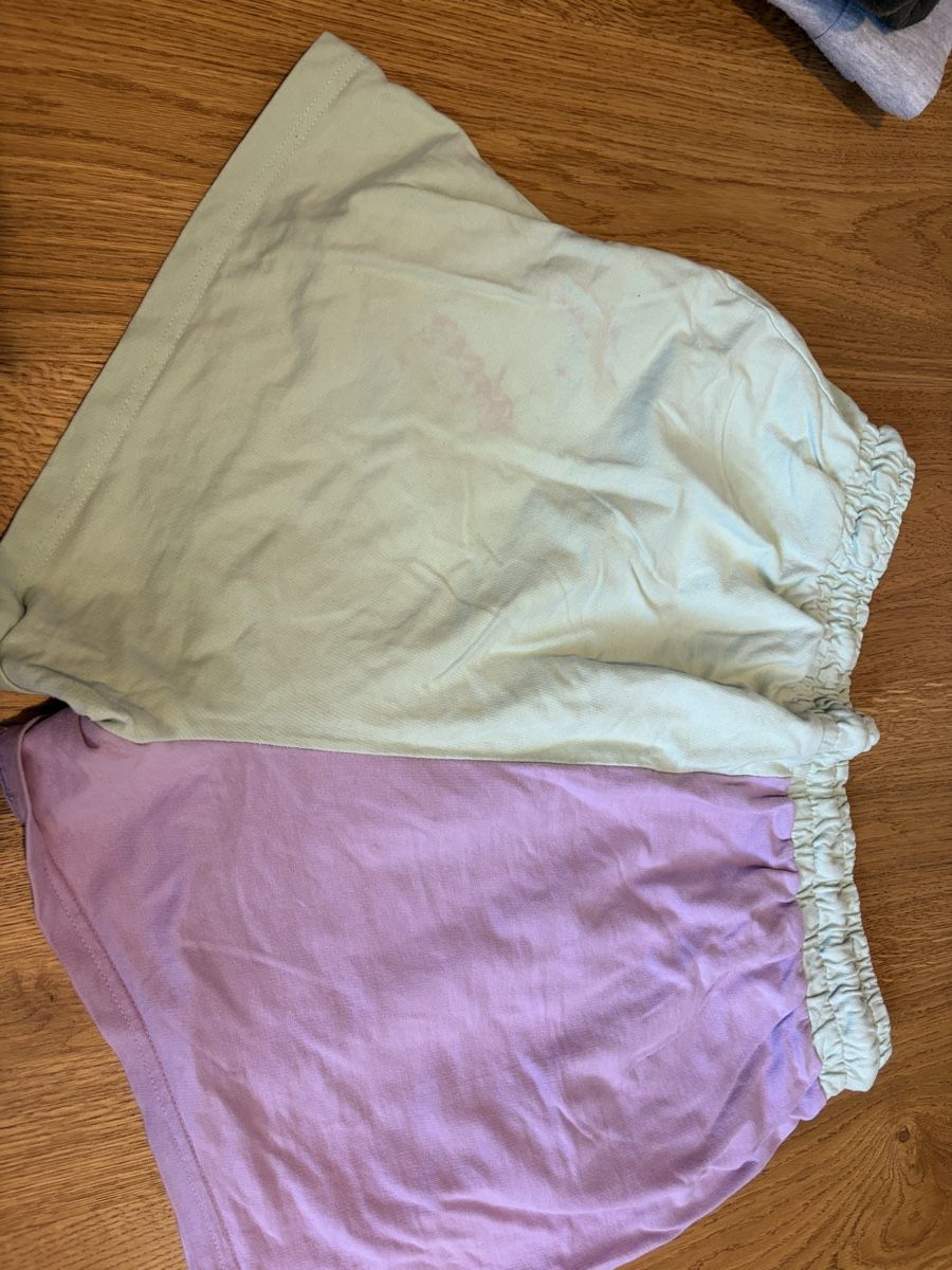 H&M Pantalons: Pantaloncini  – D'occasion à Comano par gea_98nj 5