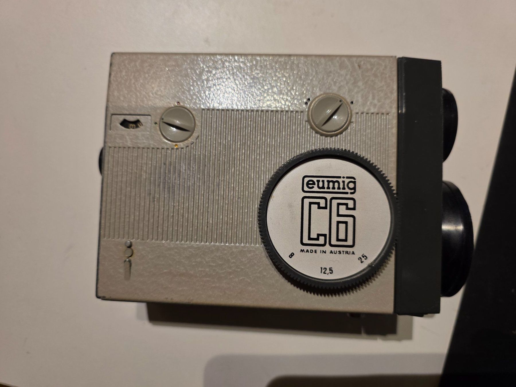 Eumig Videocamere: antike Eumig C6 Film Kamera – Usato da Walterswil BE venduto da Lonitti