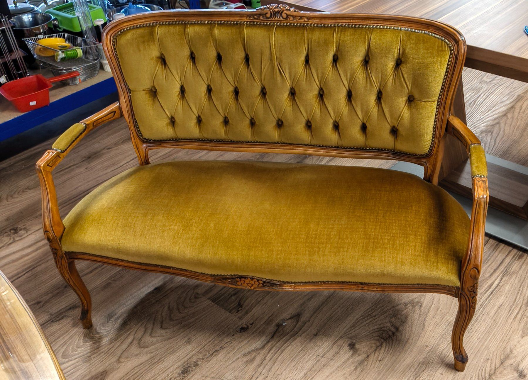 Divani: altes Sofa – Usato da Basel venduto da bk_brockibasel