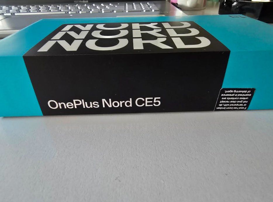 OnePlus Portables: OnePlus Nord CE5 Natel – Neuf avec emballage d'origine à Obergösgen par Diamond-Painting 3