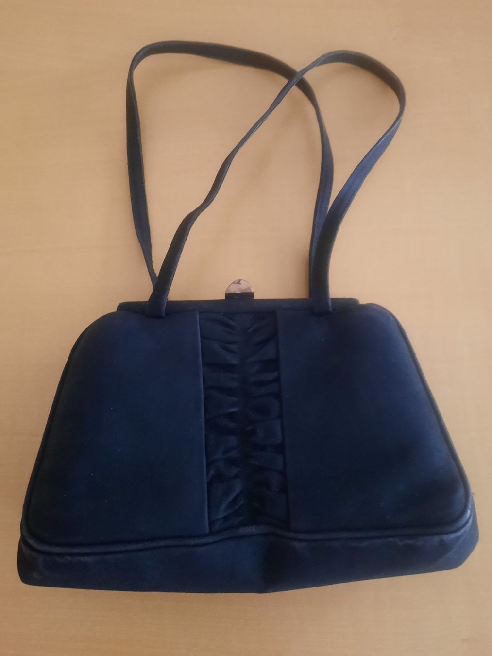 Taschen für Damen: Handtasche,Samt schwarz,  40er Jahre. – Gebraucht aus Zürich von maheKarpf 2
