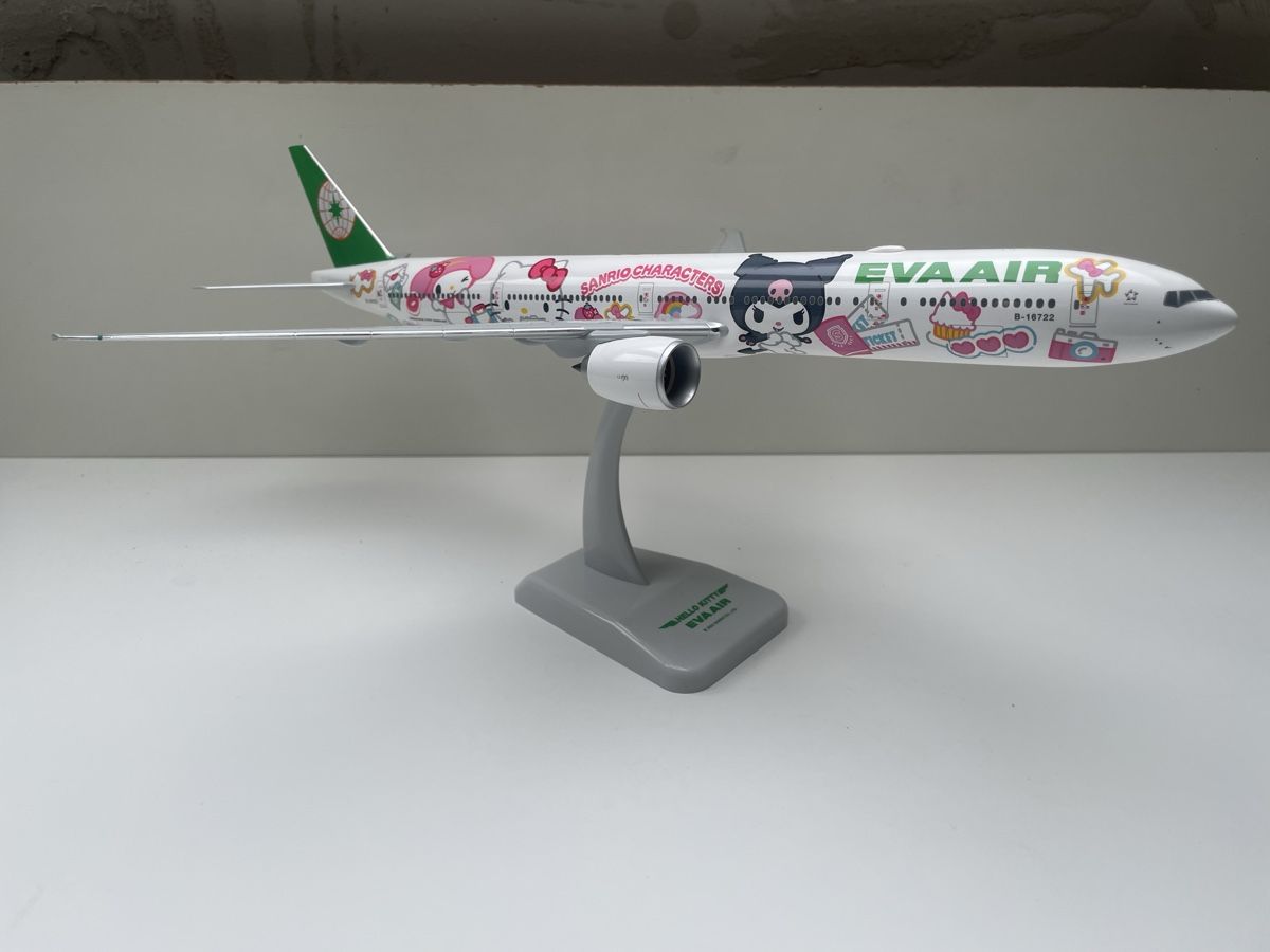 Boeing Kit di modellismo & Modellini statici: B777 Eva Air Hello Kitty (1:200) – Nuovo e nell'imballaggio originale da Hinwil venduto da Yamracer