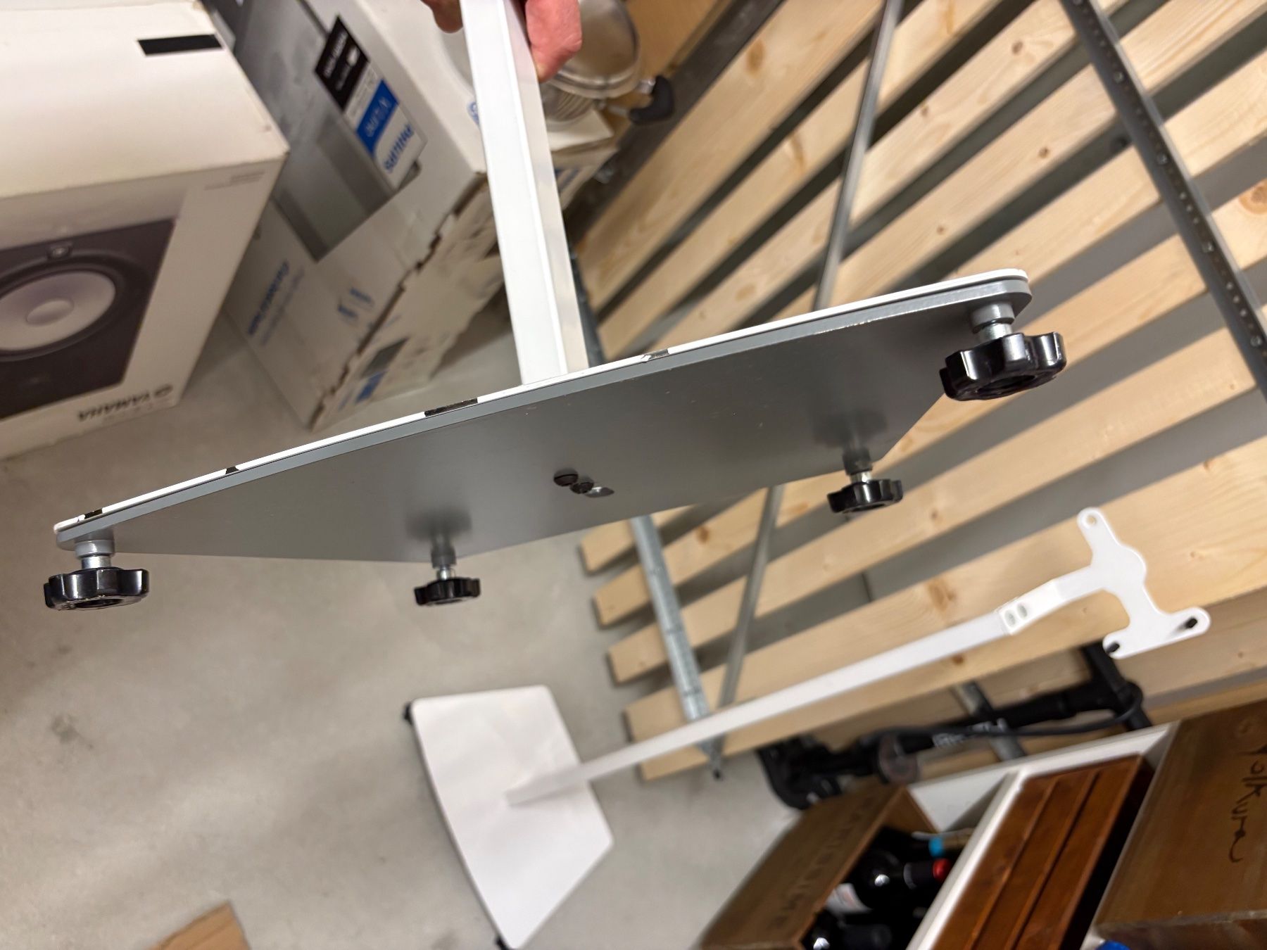 Supporti a parete: Sonos Play 3 Lautsprecherständer weiss Paar – Usato da Zürich venduto da 54ug 3