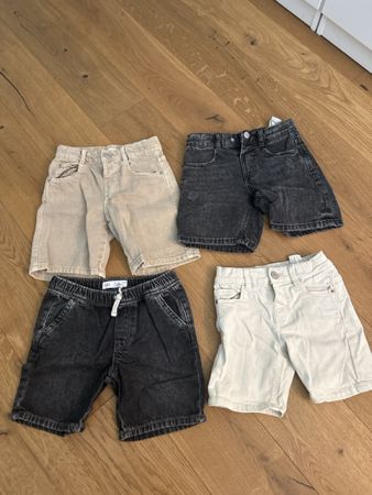 Zara 4er Set kurze Hosen Gr. 110