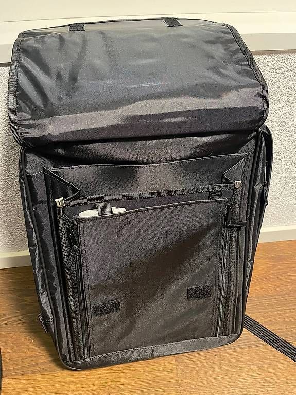Zaini: FCB Rucksack/Schultasche, neu – Usato da Füllinsdorf venduto da Minwagip 2