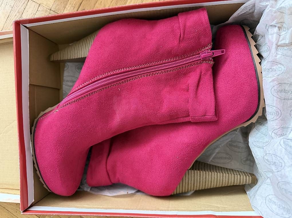 Scarpe da donna: High Heels 39 – Nuovo e nell'imballaggio originale da Amriswil venduto da Real01