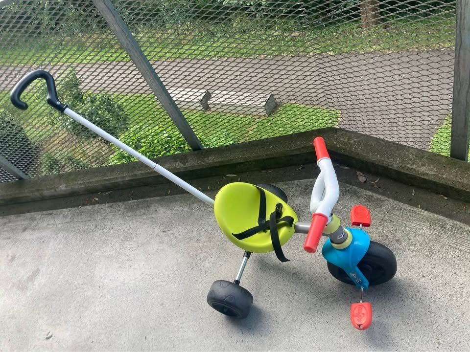 Smoby Veicoli per bambini: Dreirad Kinderrad Kinderfahrrad – Usato da Anglikon venduto da papa701 2