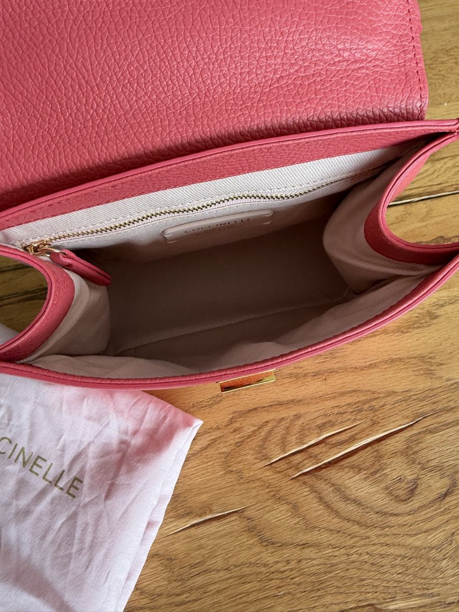 Coccinelle Borse da donna: COCCINELLE Tasche – Nuovo (secondo la descrizione) da Niederrohrdorf venduto da fashionlook 3