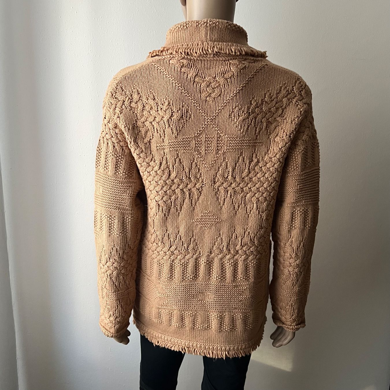 Alanui Giacche: ALANUI Cardigan 🤎 – Usato da Zürich venduto da ClosetQueen 4