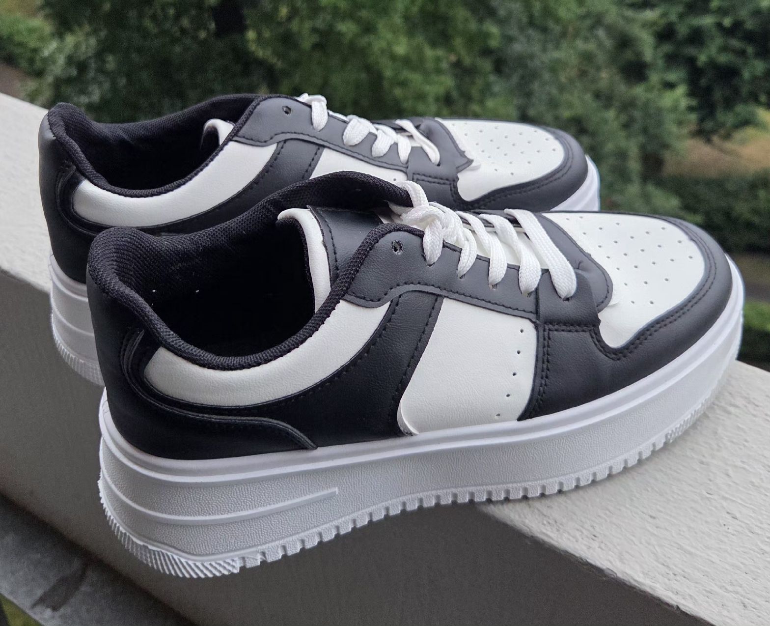 Damenschuhe: Sneaker – Neu (gemäss Beschreibung) aus Spreitenbach von sar_pzg6 2