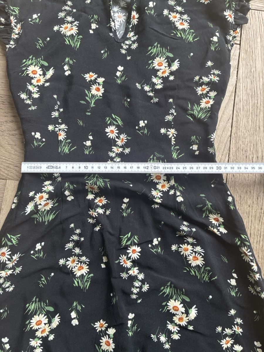 Kleider: Vivietta Kleid Grösse 32 – Gebraucht aus Zürich von Dsire 5