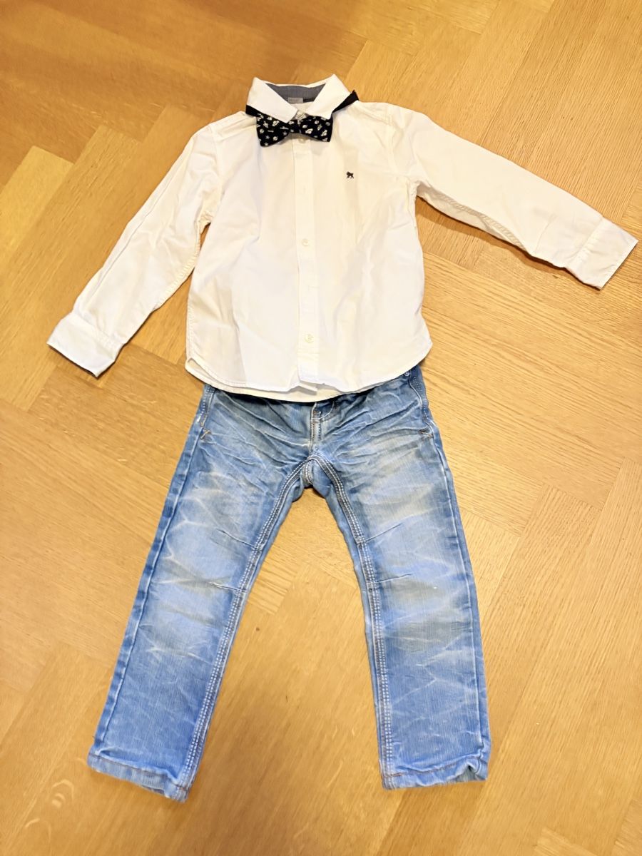 Lotti & Set di vestiti: Hemd 110 mit Fliege, Jeans 104 – Usato da Riehen venduto da Grayje4