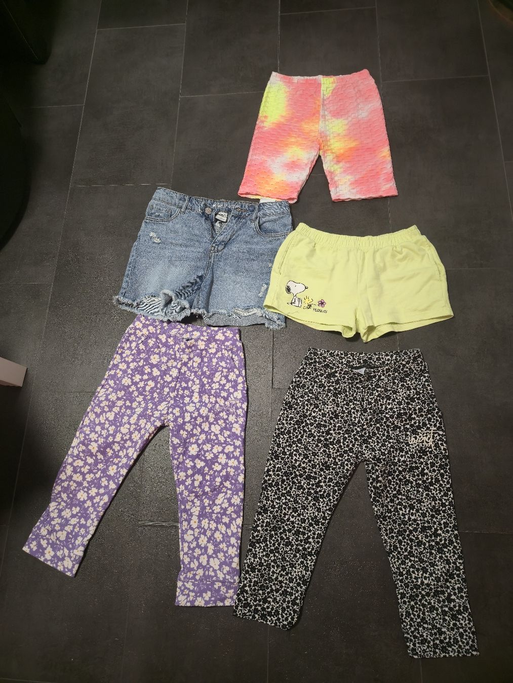 Pantaloni: Hose & Shorts Set, Grösse 152, Mädchen, – Usato da Ehrendingen venduto da Ince2016