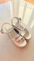 Damenschuhe Sandalen Silber Grösse 39 neu