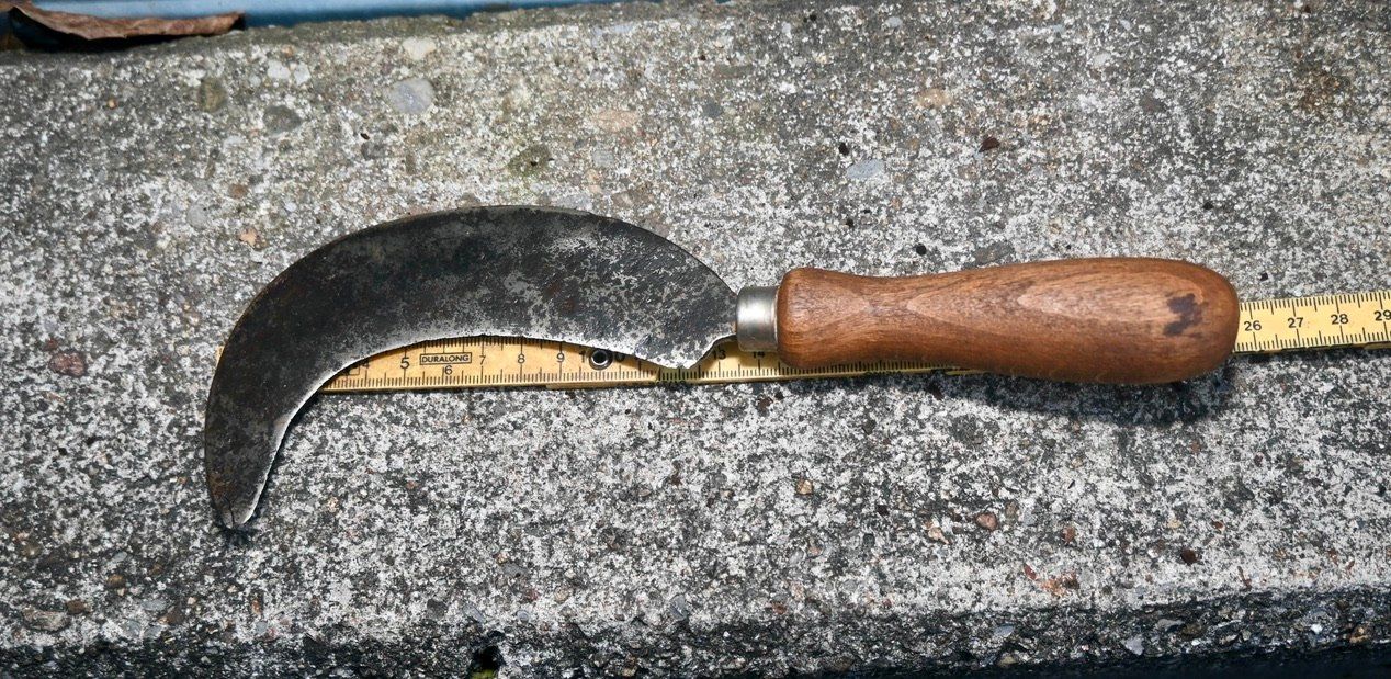 Tutti gli attrezzi: ANTIKE Handsichel Länge ca. 26cm – Usato da Pfaffhausen venduto da mono_rec 2