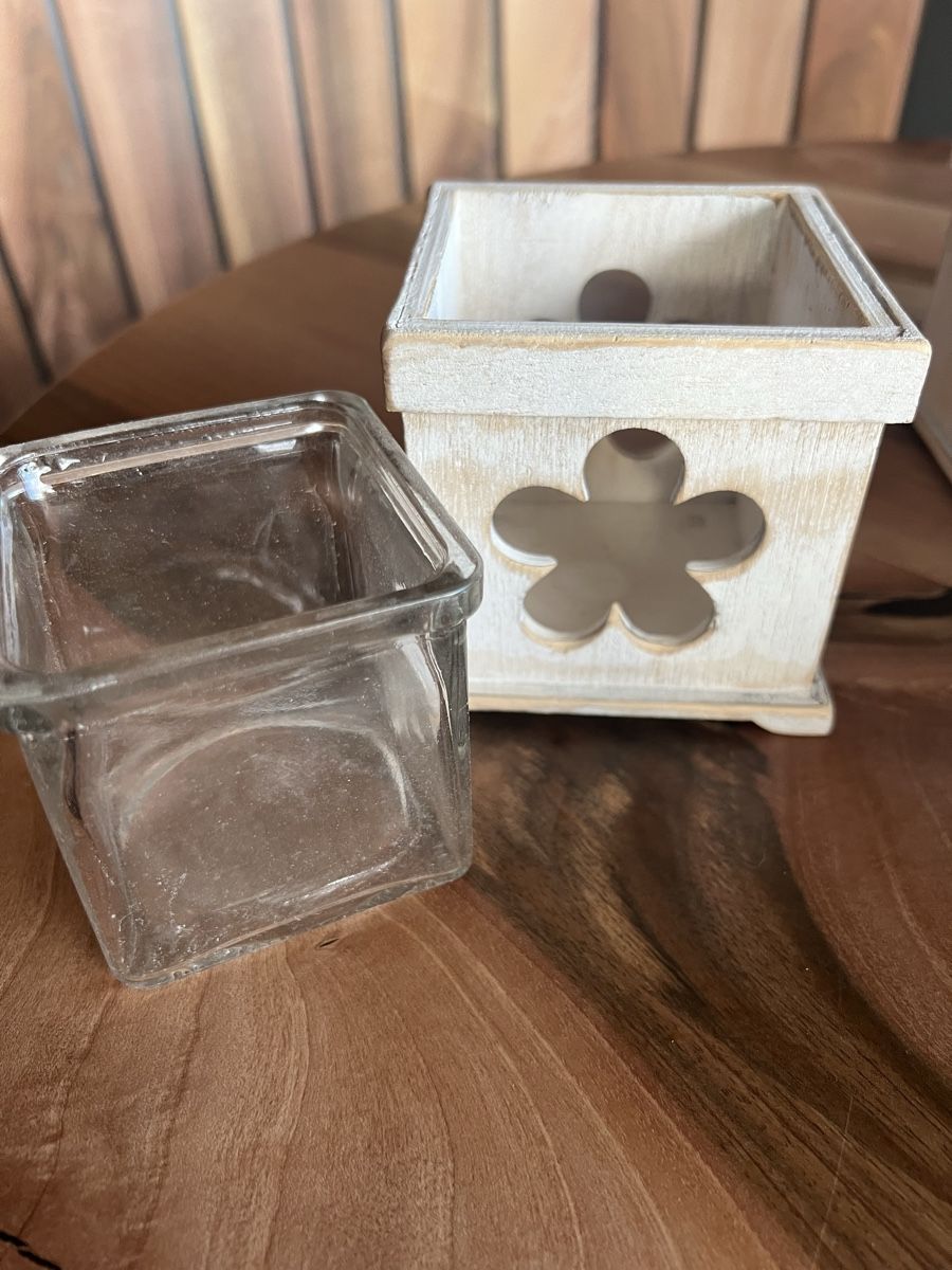 Tutte le decorazioni: Windlicht Shabby Chic aus Holz weiss – Usato da Derendingen venduto da Laubfleckerli 2