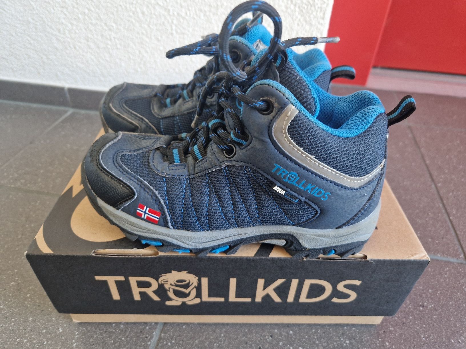 Scarpe per ragazzi: Trollkids Wanderschuhe Grösse 30 – Usato da Zürich venduto da nicinat
