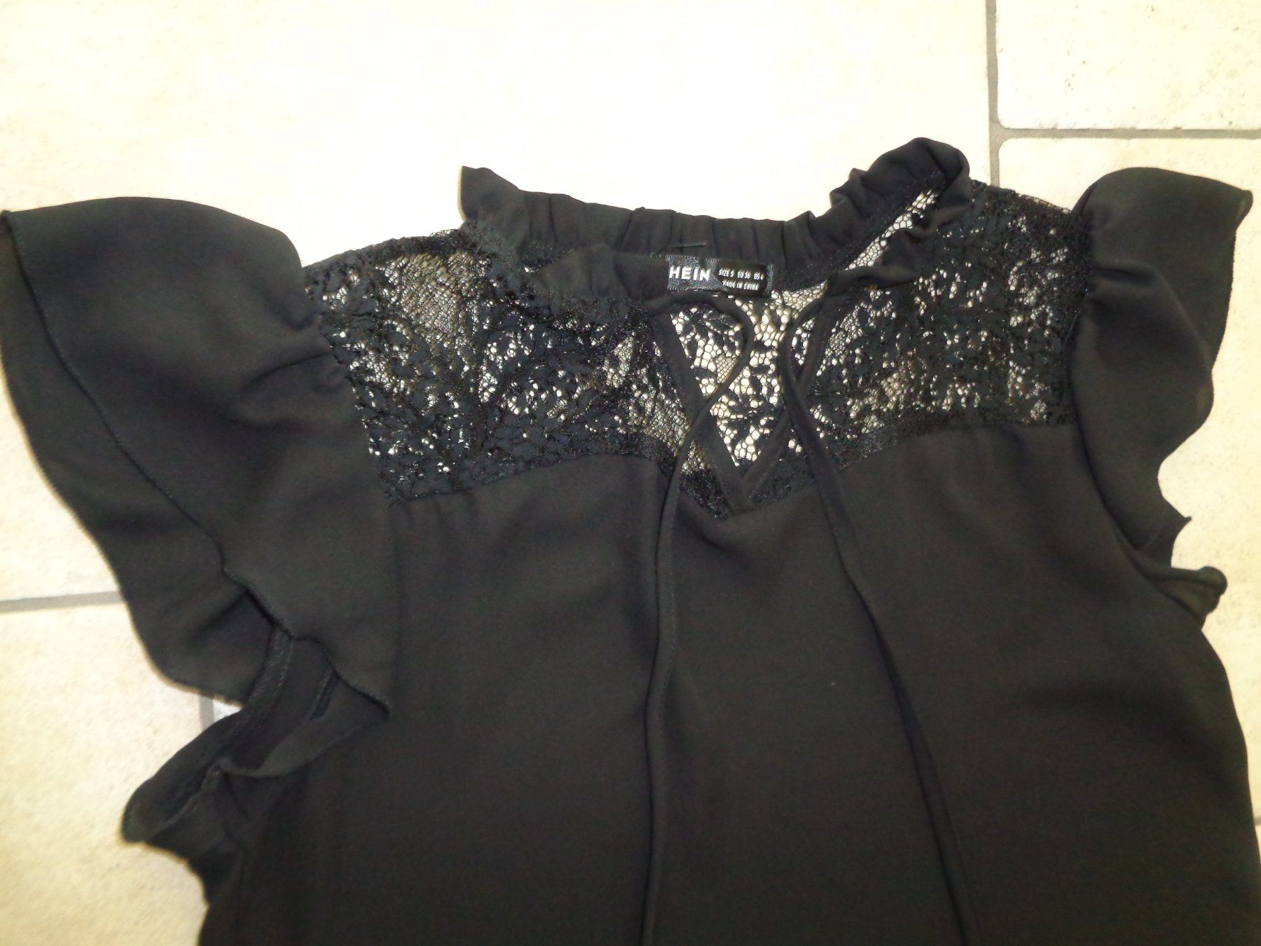 Shein Blusen: Bluse / Shirt  Shein  Grösse S – Gebraucht aus Kreuzlingen von Robi-2003 1