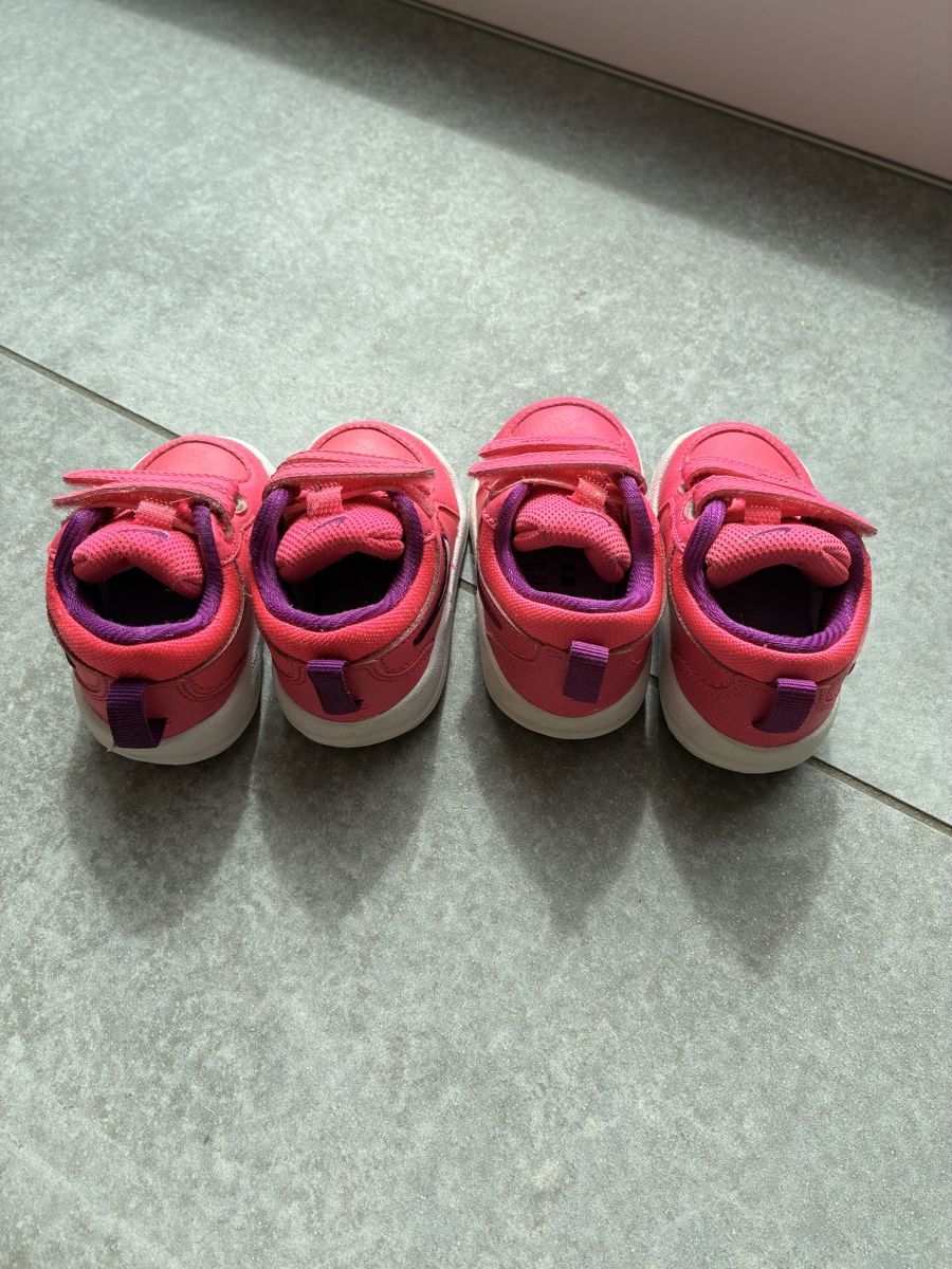 Nike Scarpe per ragazzi: Baskets Nike Bébé – Nuovo (secondo la descrizione) da Courgenay venduto da hertzogg 1