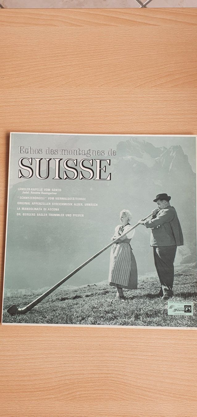 Dischi in vinile: 1 vinyle Échos des montagnes de  Suisse – Usato da Moutier venduto da mai_pq7w
