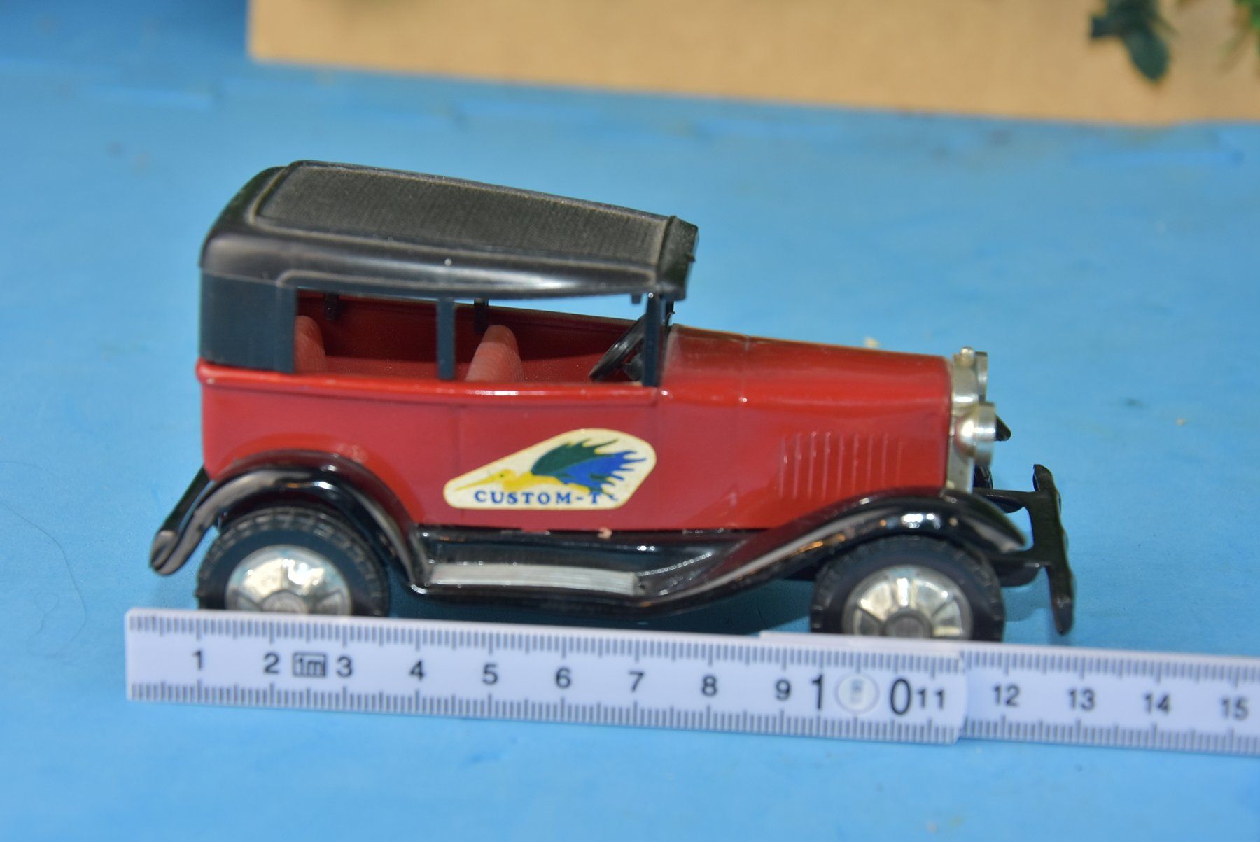 Modellini di ferrovie: SPUR 0 OLDTIMER (METAL) MIT EINER PERSON – Usato da Wohlen AG venduto da SAMMLERFREUND 2