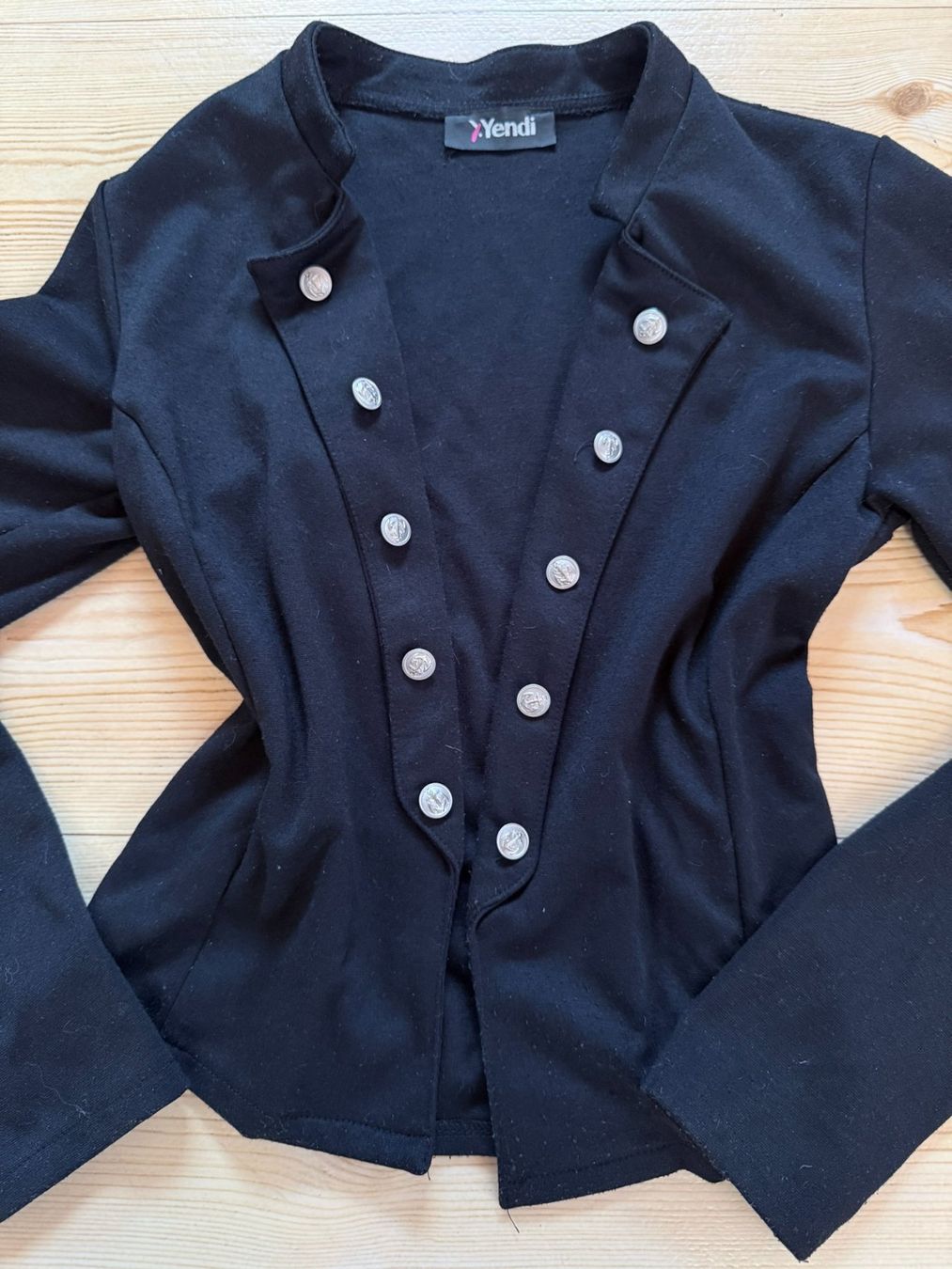 Giacche: Jaquette noire à boutons – Usato da Bulle venduto da sop_ct6x 1