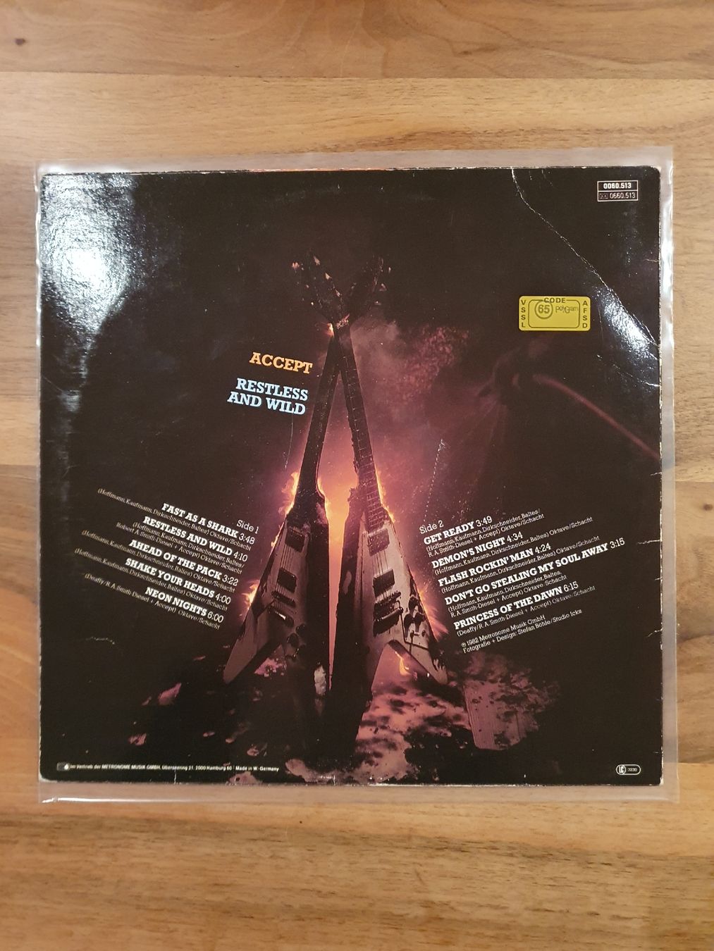 Vinyles: ACCEPT - Restless And Wild (LP) – D'occasion à Sirnach par dimitri1963 1