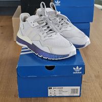 adidas Nite Jogger blanc violet taille 40