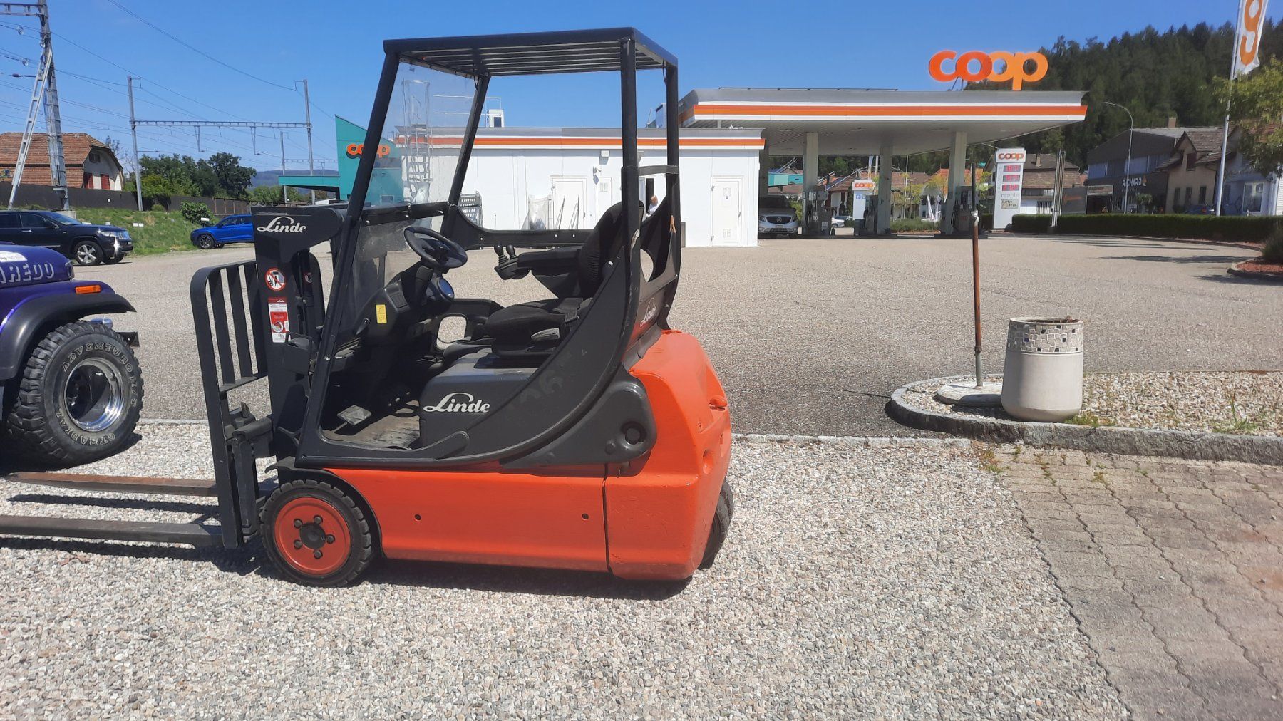 Linde Carrelli elevatori e a forche: Linde Elektro Stapler – Usato da murgenthal venduto da Vision05