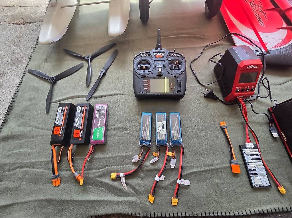 Modellismo RC: Modellbau RC Modellflugzeug Kit (Komplettpaket) – Usato da Schwyz venduto da y91mifi 4
