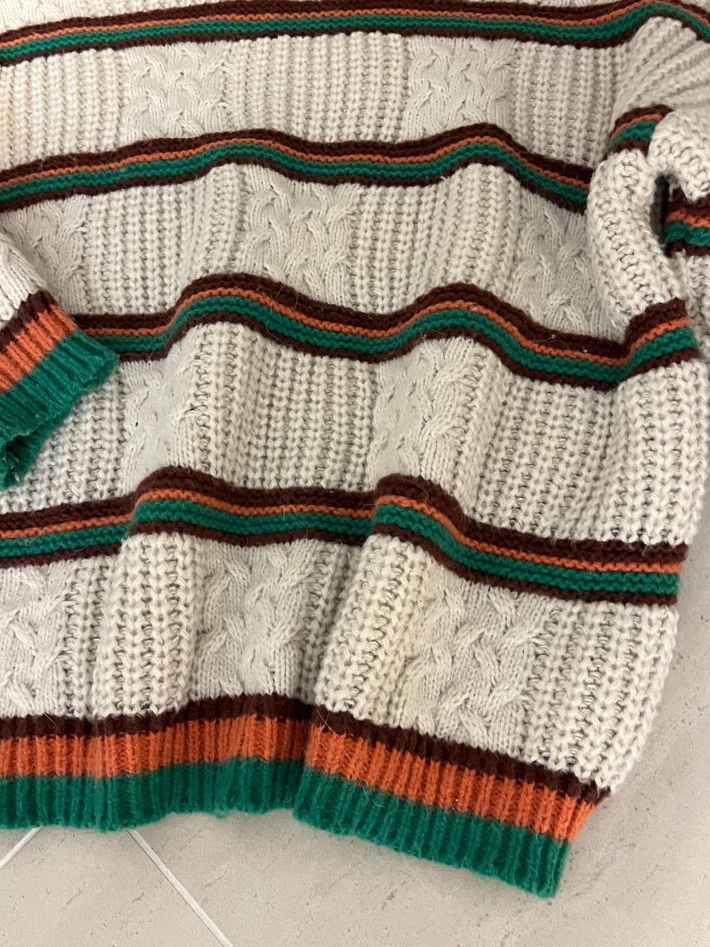 Pulls & Sweat-shirts: Strickpullover Gr S (oversized) – D'occasion à Luzern par Sono2 1