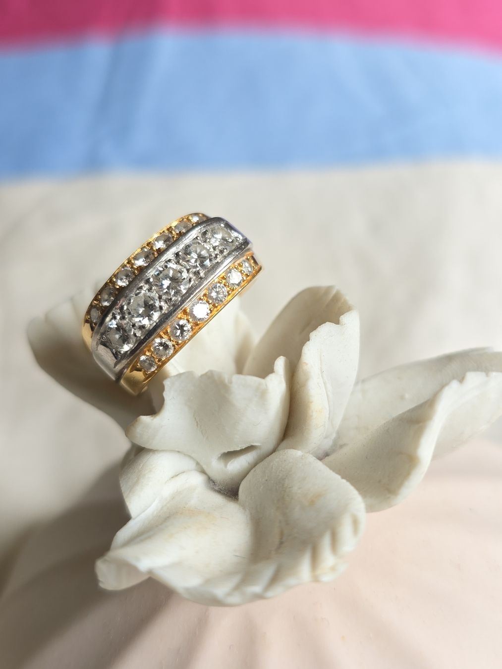 Anelli: Ring Gold 18karat mit Diamanten – Usato da Effretikon venduto da rinuom01 2