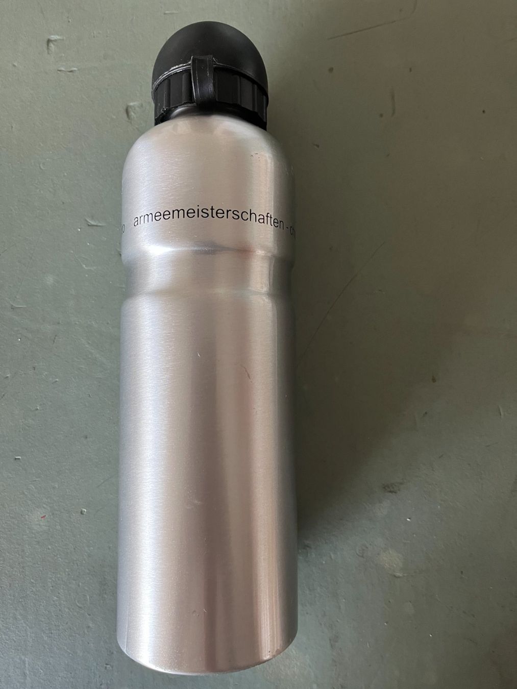 Borracce & Thermos: Trinkflasche "Armeemeisterschaften" – Nuovo (secondo la descrizione) da Dintikon venduto da Redgar58