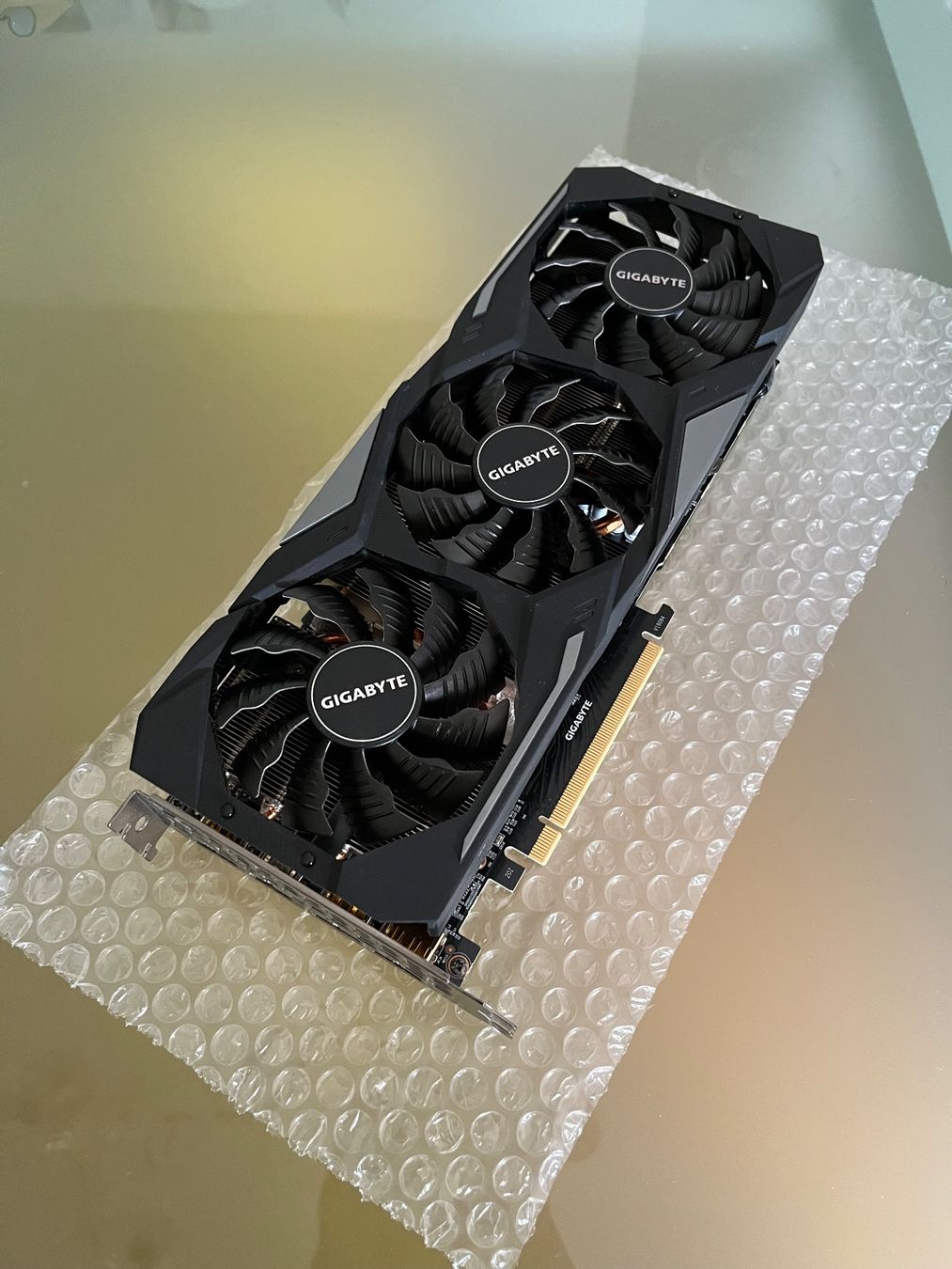 Gigabyte Schede grafiche: Gigabyte RTX 2070 Super 8G – Usato da Igis venduto da Felge_ 4