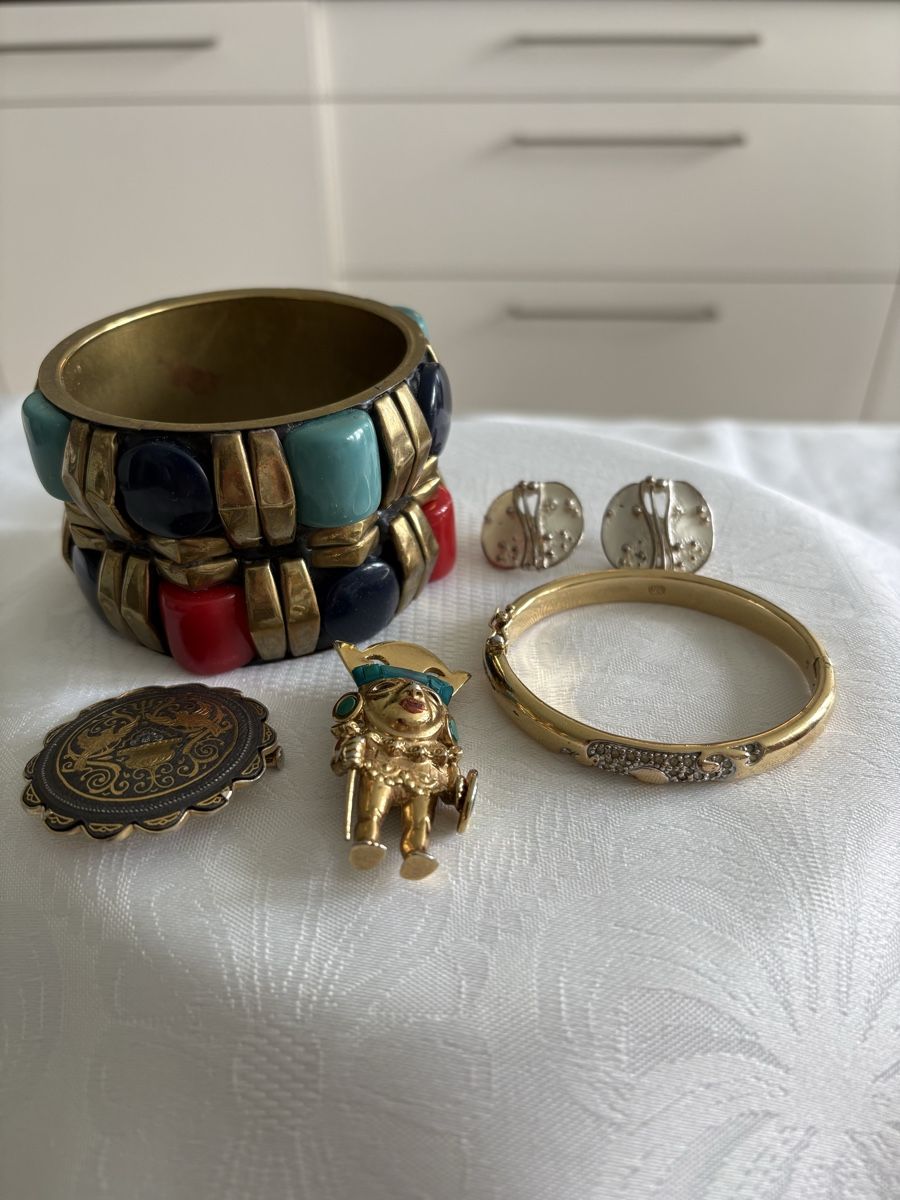Autres bijoux: Modeschmuck  – D'occasion à Schönenberg ZH par Roxana8820