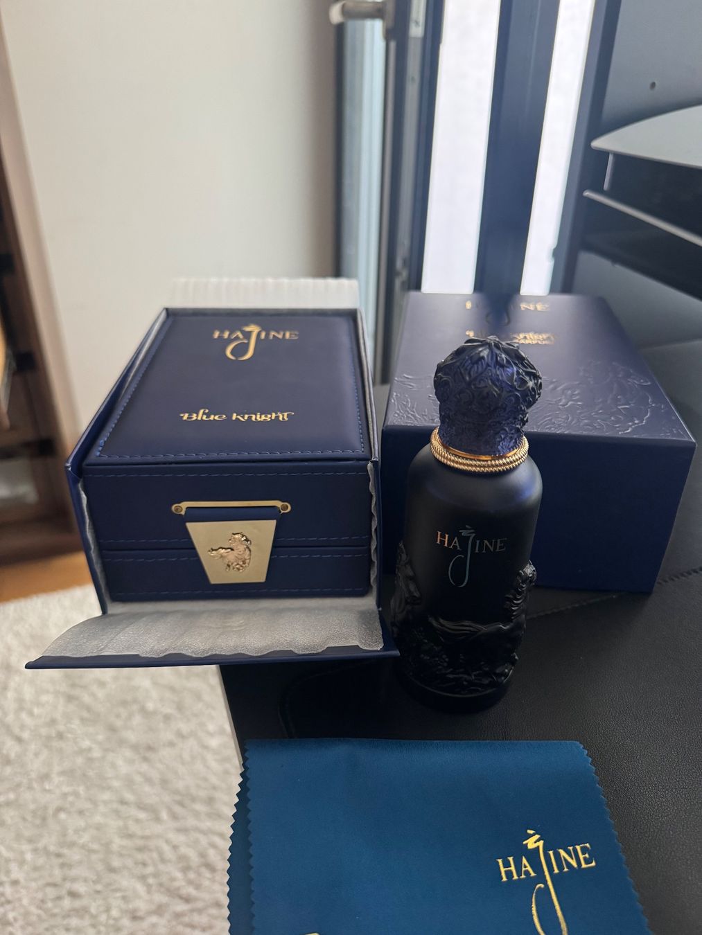 Parfum & Eau de Toilette: Hajine - Blue Knight 100ml – Neu (gemäss Beschreibung) aus Schlieren von -medd- 2