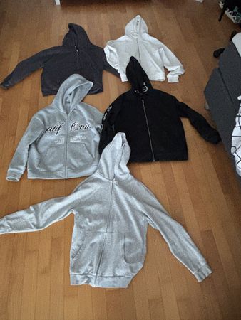 5 Coole Hoodies, Grössen XS/S