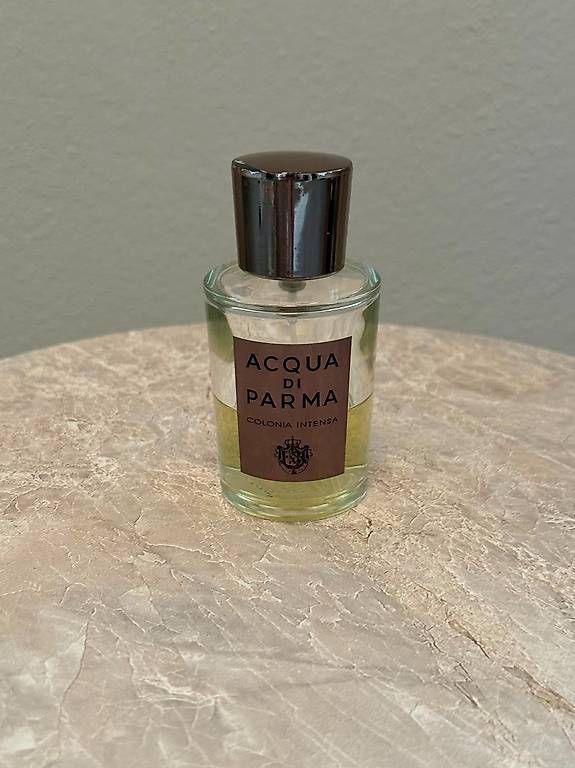 Acqua di parma Profumi & Eau de Toilette: Acqua di Parma Colonia Intensa – Usato da Zunzgen venduto da Vicehead77