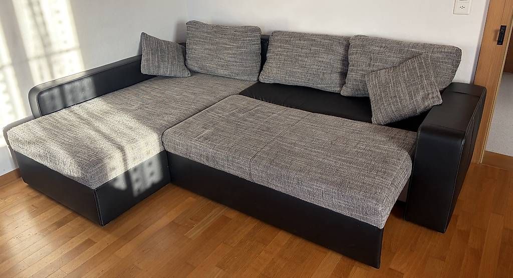 Divani: Sofa zu verschenken! – Usato da Eschenbach LU venduto da nadja.galliker 1