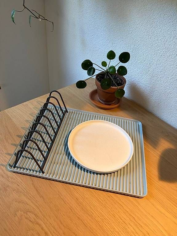 Appareils de cuisine: HAY - Dish Drainer Abtropfgestell – D'occasion à Winterthur par sto_n6lj 2