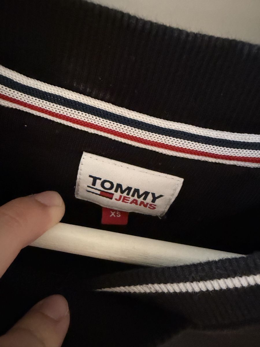 Tommy Hilfiger Pullover & Sweatshirts: Y2K Tommy Hilfiger Pullover XS – Gebraucht aus Winterthur von adriana_1000 2