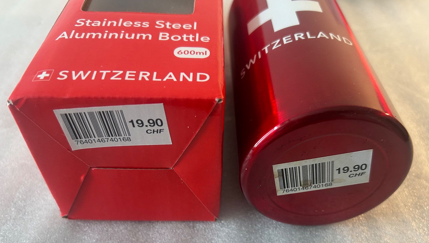 Borracce & Thermos: Switzerland Trinkflasche – Usato da La Chaux-de-Fonds venduto da jacq_LaTsch0 1