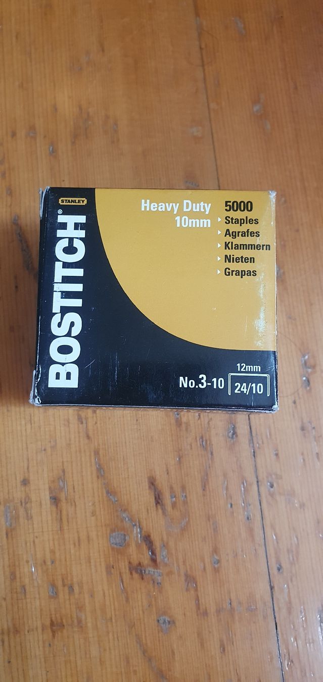 Bindegeräte: Bostitch-Klammern – Neu und originalverpackt aus zürich von tachilina