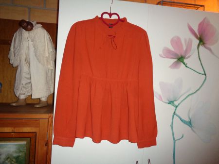 *** Bluse mit Taillenelast ***ab 1.00