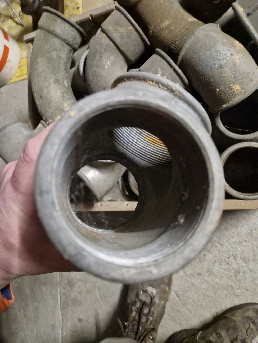 Tutti gli attrezzi: GF+ Metallformstücke – Usato da Studen BE venduto da valtra66 2