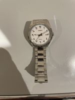 Casio Uhr mit arabischen Ziffern, neuwertig