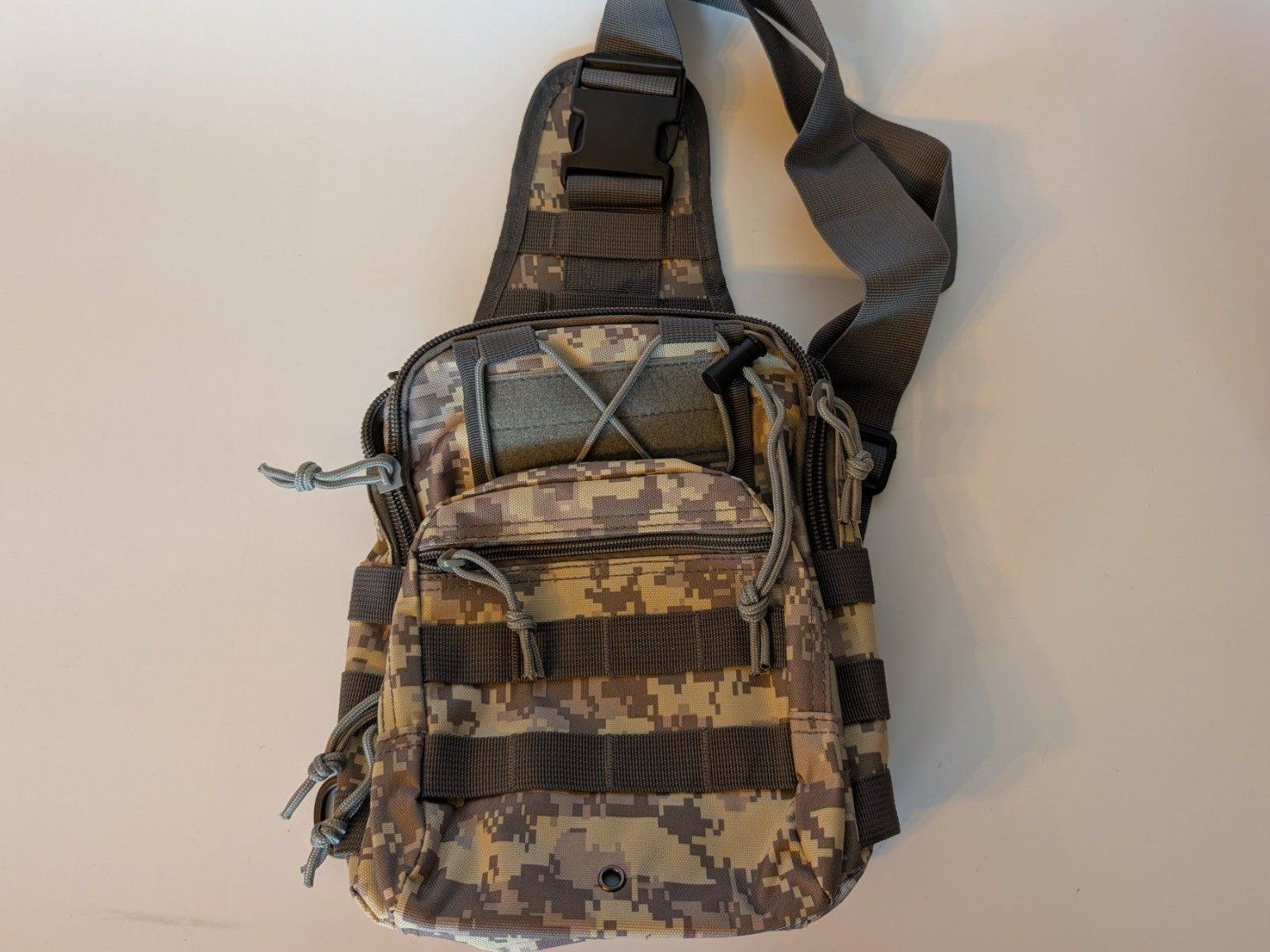 Borse: Set Military Tasche und Feldflasche – Nuovo e nell'imballaggio originale da Ostermundigen venduto da TradeLab 2